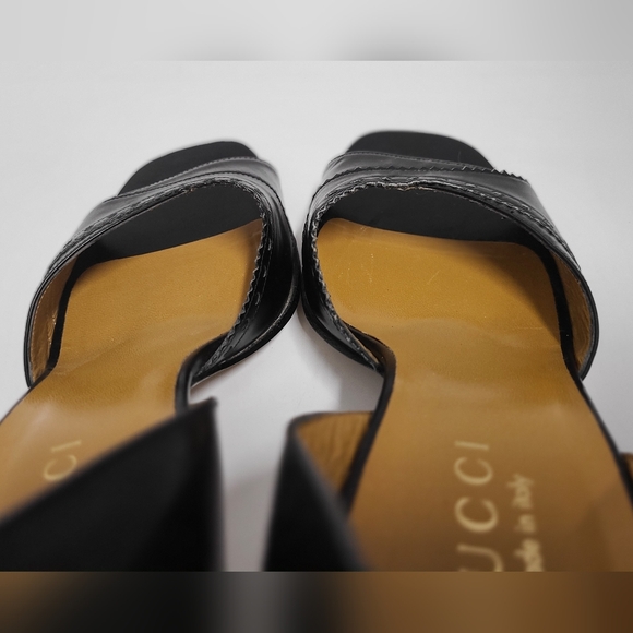 Gucci Vintage Black Leather D'Orsay Wood Heel Pumps Sz 7 - Picture 7 of 12